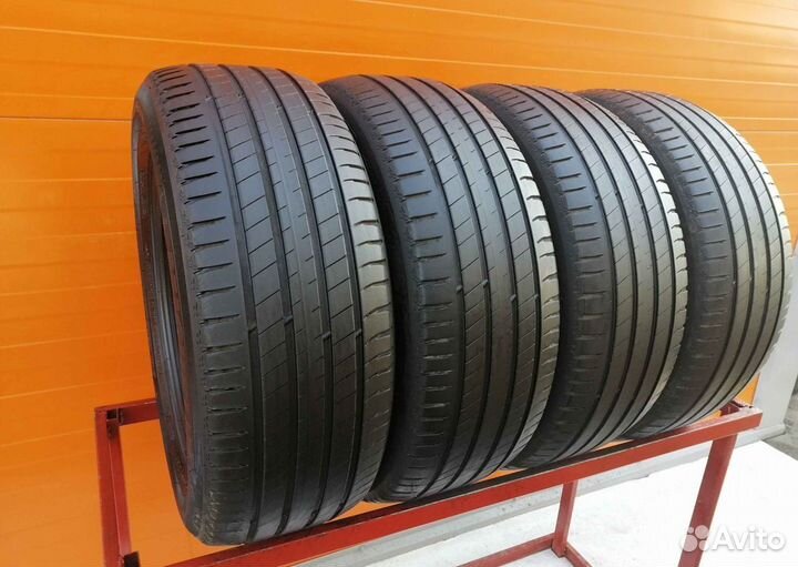 Michelin Latitude Sport 3 235/55 R18 104S