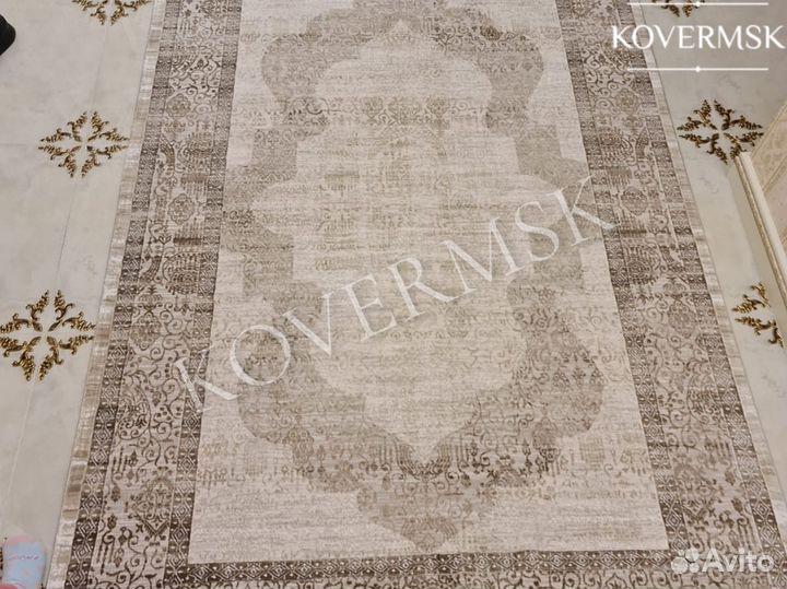Ковер новый