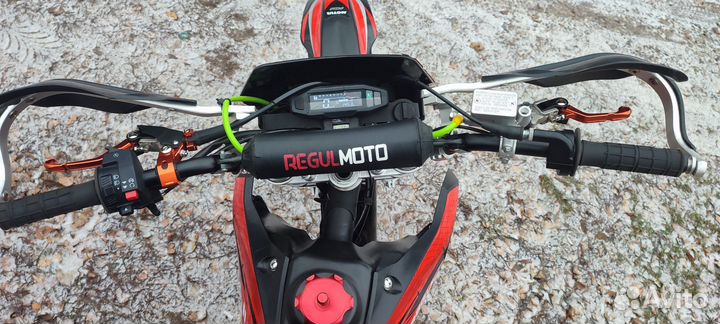 Regulmoto Sport-003, PRO