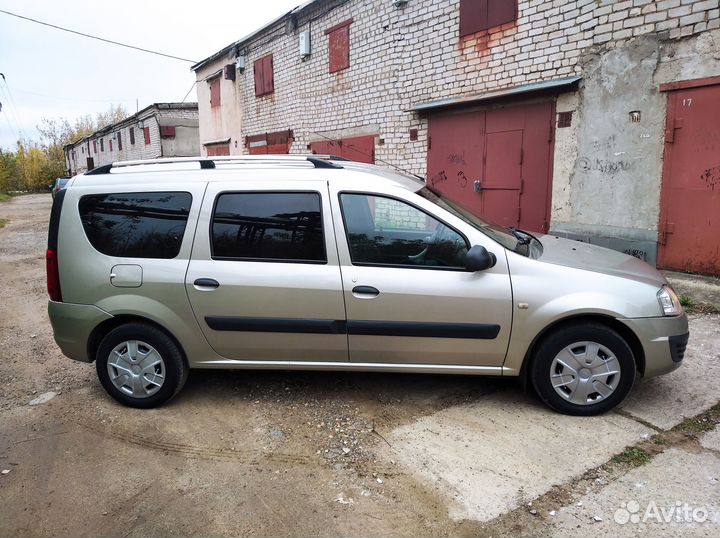 LADA Largus 1.6 МТ, 2013, 155 250 км