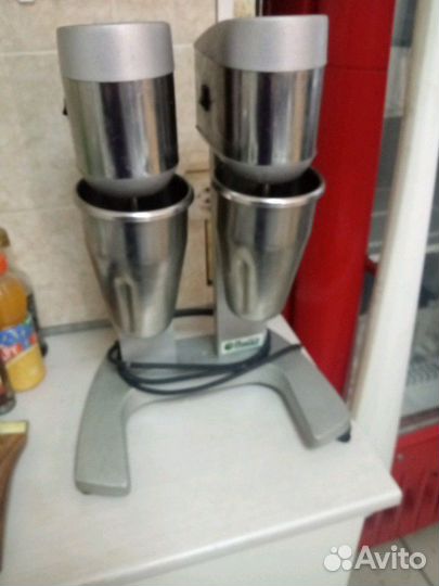 Миксер, коктейль машина Италия