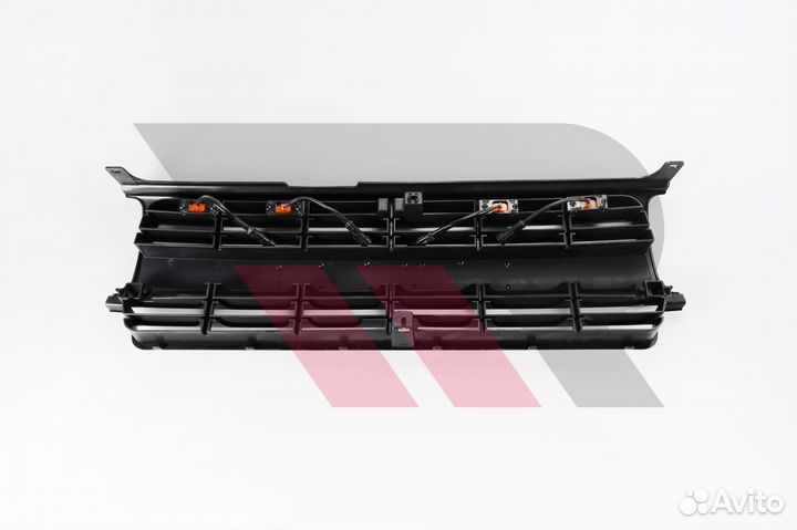 Решетка радиатора Toyota Land Cruiser 80 Подсветка