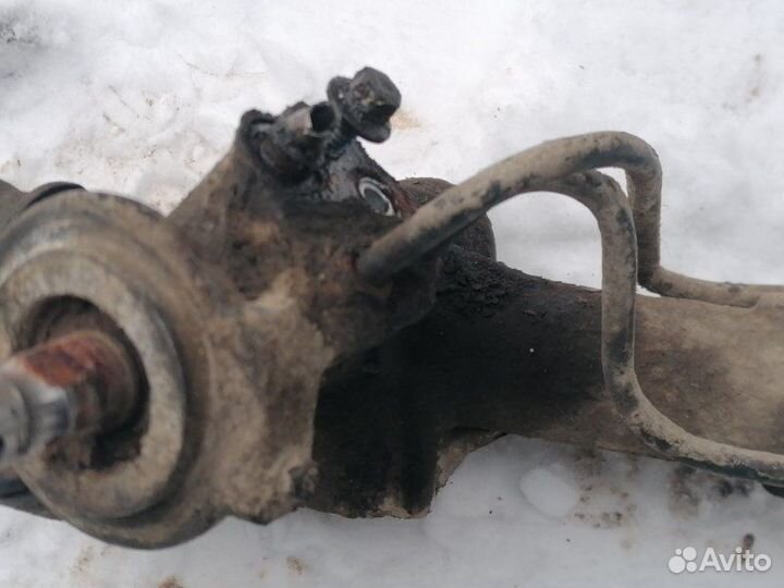 Рулевая рейка Ford Focus 1 седан 1.6L ezda zetec-E