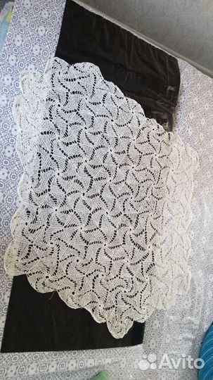 Салфетка вязаная вручную