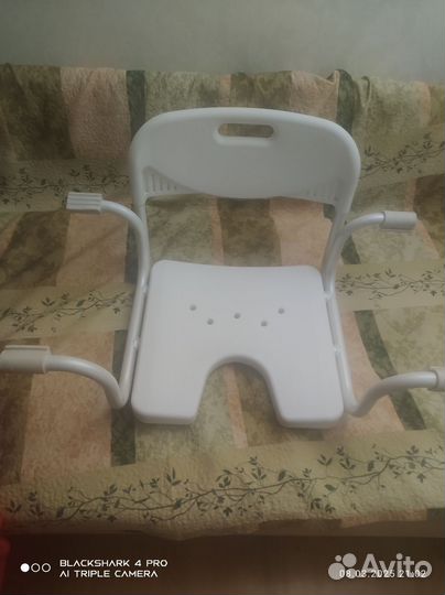 Стул для ванной