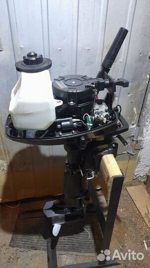 Продам лодочный мотор пуля М5