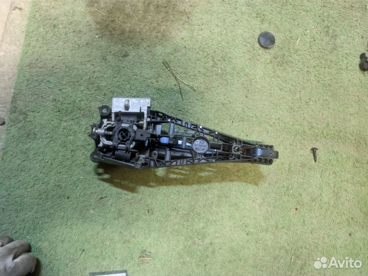 Ручка наружная задней двери Opel Astra J 2012