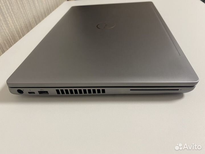 Ноутбук Dell latitude 5510 intel i5 16GB