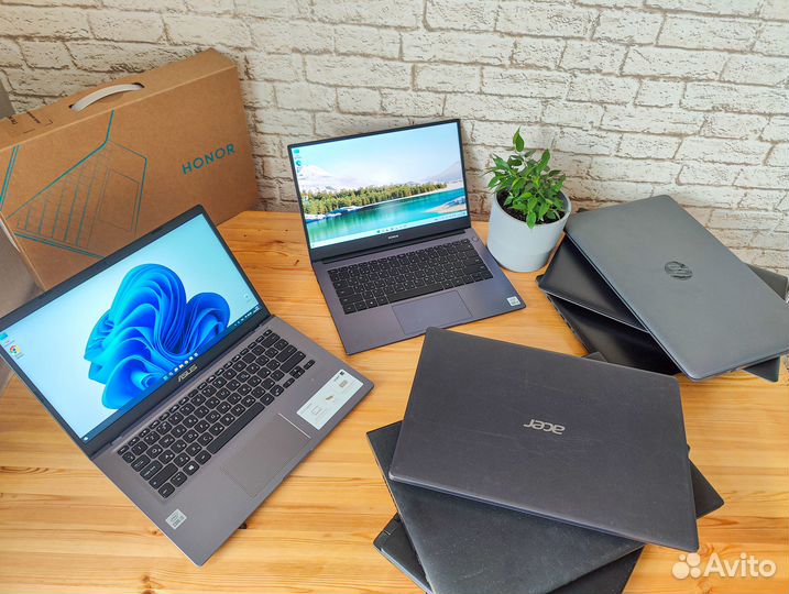 Новый ноутбук Intel Core i3/8gb/SSD 256gb