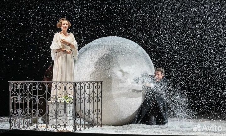 Театр им. Вахтангова 