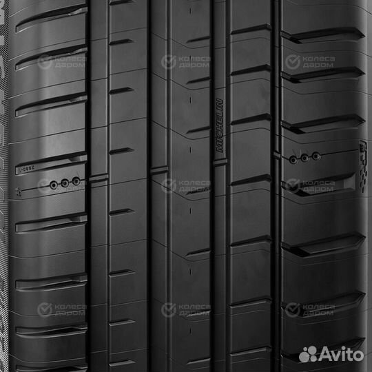 Michelin Pilot Sport 5 245/45 R19 102Y