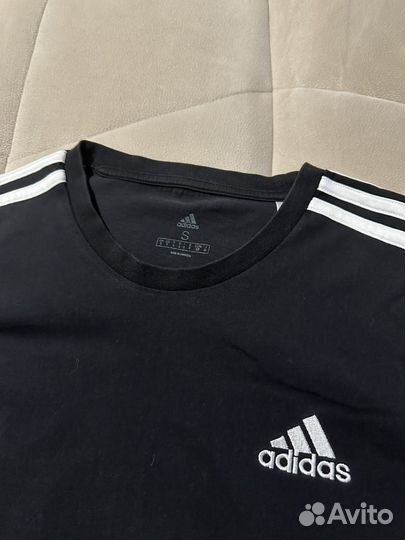 Футболка adidas оригинал S