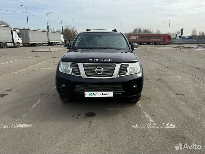 Nissan Pathfinder 2.5 AT, 2013, 176 000 км