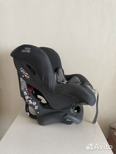 Автокресло 0+ (0-18кг) romer britax