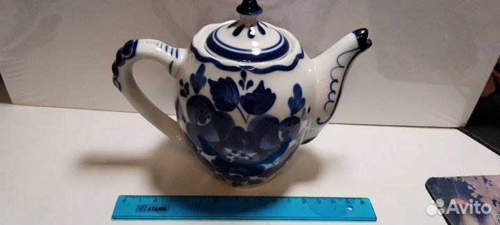 Чайник Гжель