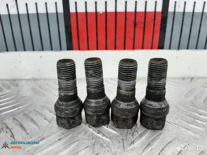 Болт колесный Citroen Xsara Picasso рест. 2006