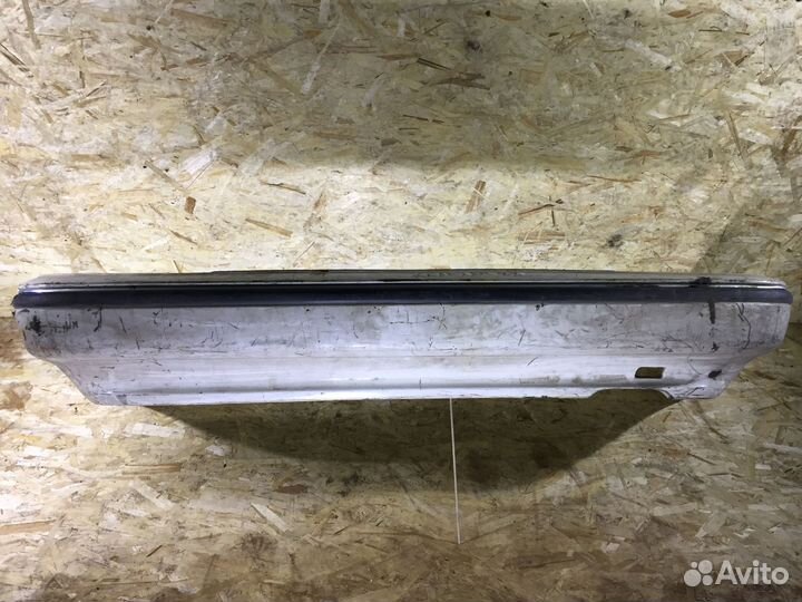 Бампер задний sedan Toyota Corolla AE91 CE90 Белый