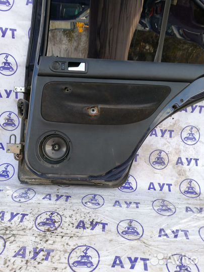 Дверь задняя левая правая Фольксваген Бора