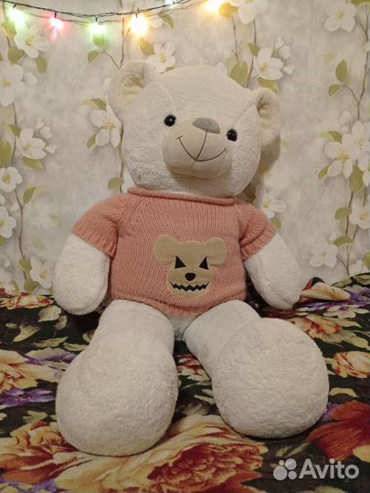 Плюшевый медведь