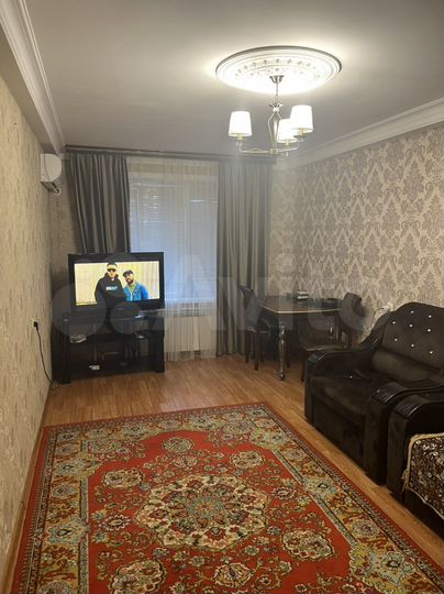 2-к. квартира, 54 м², 1/5 эт.