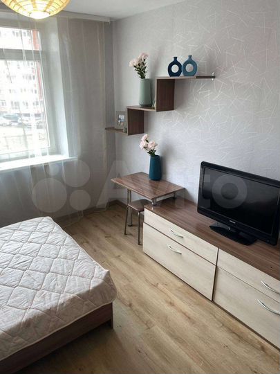 2-к. квартира, 58 м², 3/10 эт.