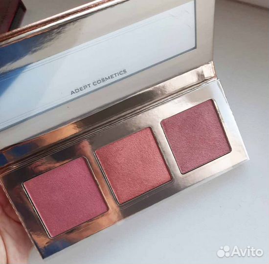 Палетки Аdept Сosmetics: румяна, бронзеры, хайлайт