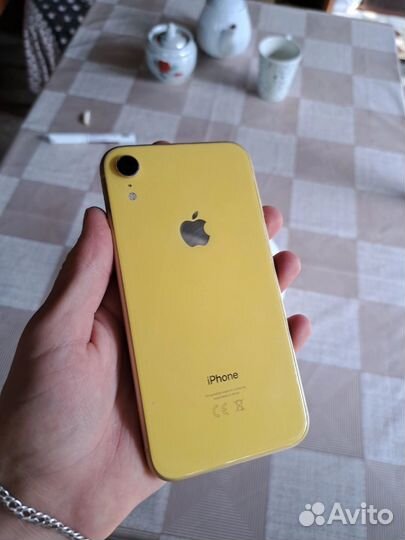 Телефон iPhone XR обмен