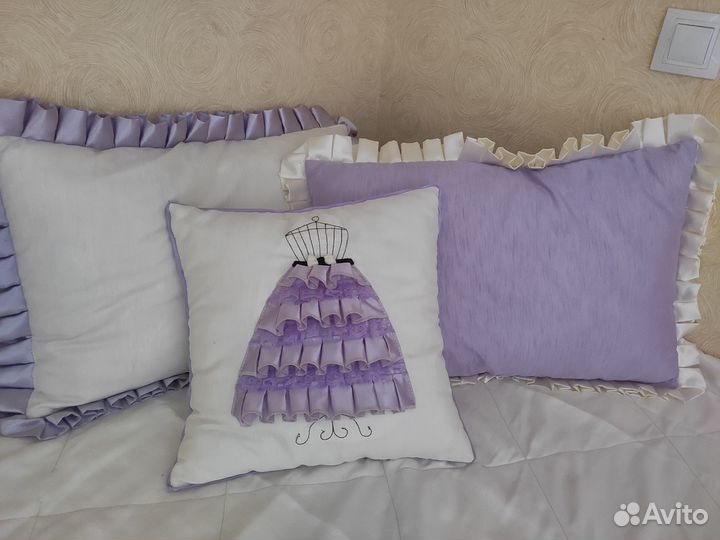 Покрывало на кровать и подушки