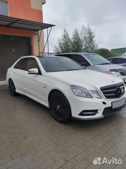 Mercedes-Benz E-класс 1.8 AT, 2011, 180 000 км