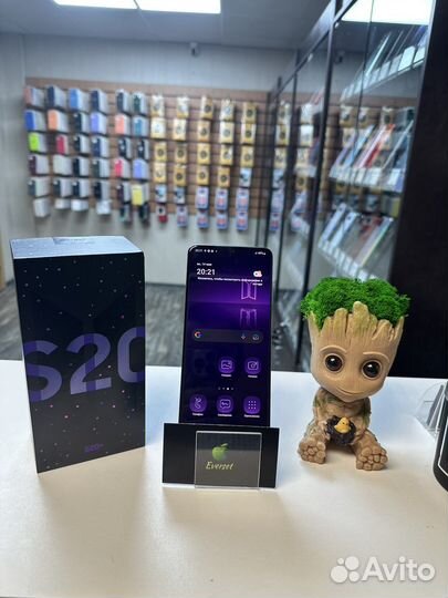 Samsung galaxy S 20 plus 8/128gb