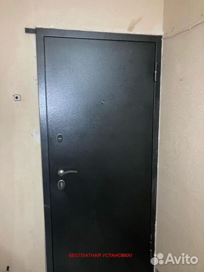 Дверь входная с зеркалом с бесплатной установкой