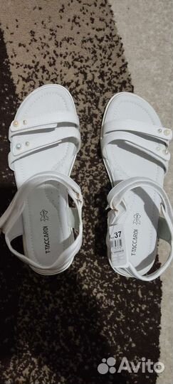 Босоножки женские 37 размер натуральная кожа новые