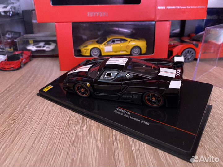 Ferrari FXX 1:43 ixo