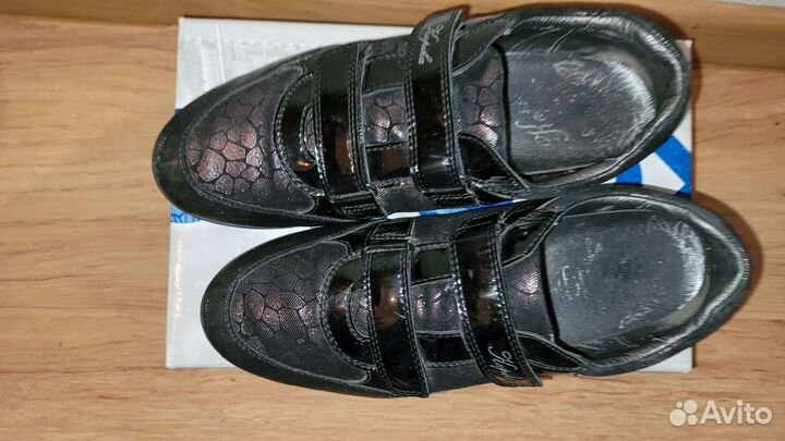 Полуботинки подростковые