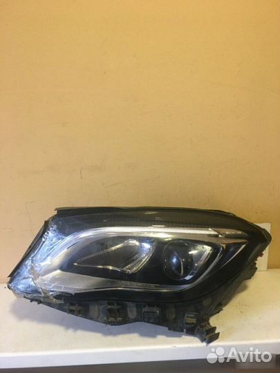 Фара передняя левая Mercedes-Benz Gla-Class X156