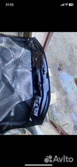 Капот Mitsubishi Galant 8