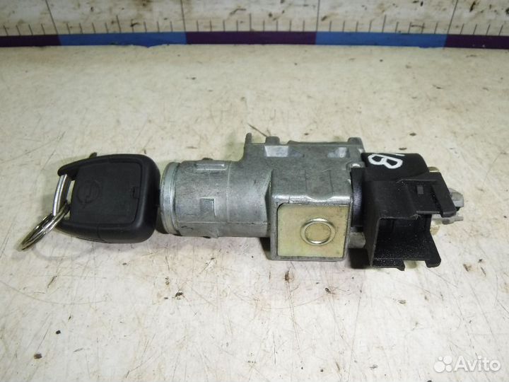 Замок зажигания Opel Vectra B