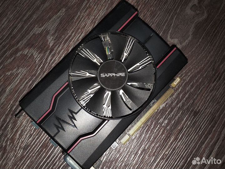 Видеокарта rx550 4gb Sapphire pulse
