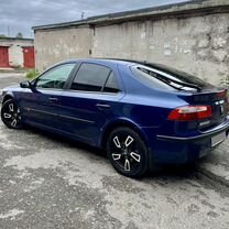 Renault Laguna 2.0 MT, 2004, 258 800 км, с пробегом, цена 300 000 руб.