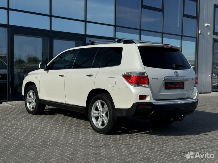 Toyota Highlander 3.5 AT, 2011, 182 500 км