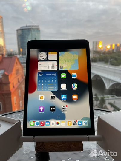 Планшет apple iPad Mini 4 Ростест 128gb+стилус