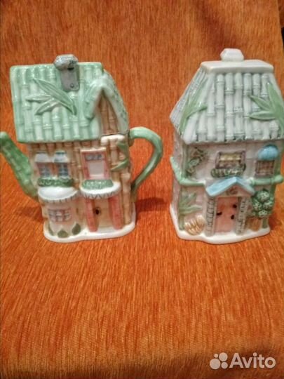 Набор Чайник и сахарница