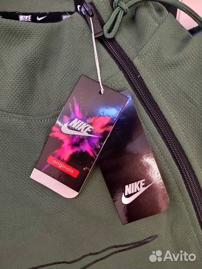 Спортивный костюм Nike