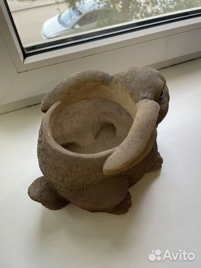 Кашпо декоротивное заяц