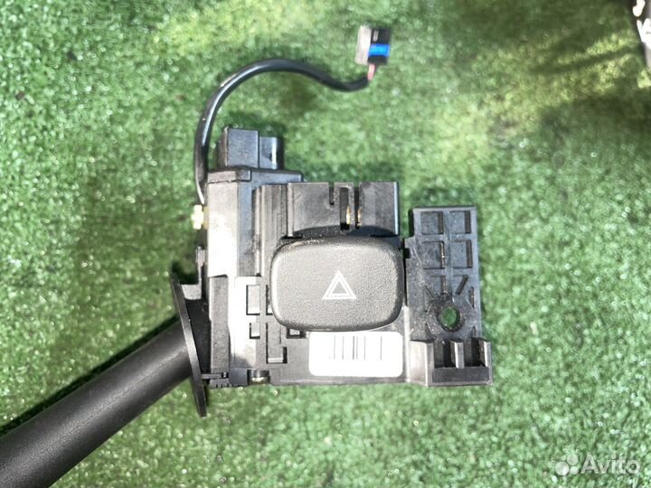 Переключатель подрулевой Cadillac Escalade GMT900