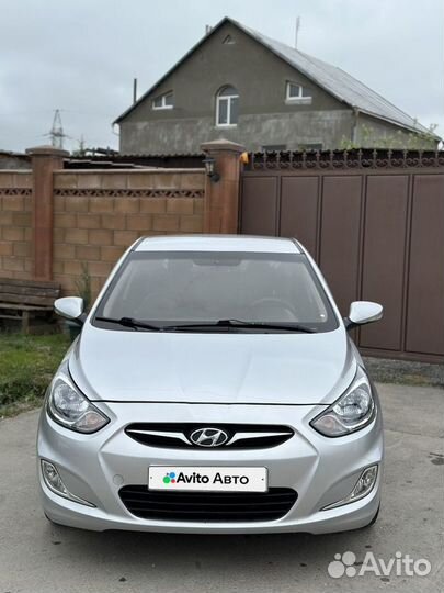 Hyundai Solaris 1.6 AT, 2012, 171 000 км