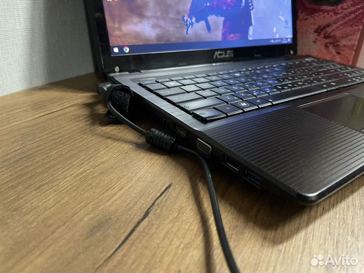 Игровой Asus 4 ядра/8 гб/SSD 120/Radeon HD 6650M