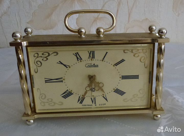 Часы настольные 