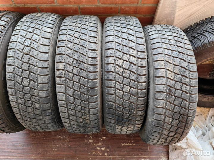 КАМА Кама-219 22/75 R16 104Q