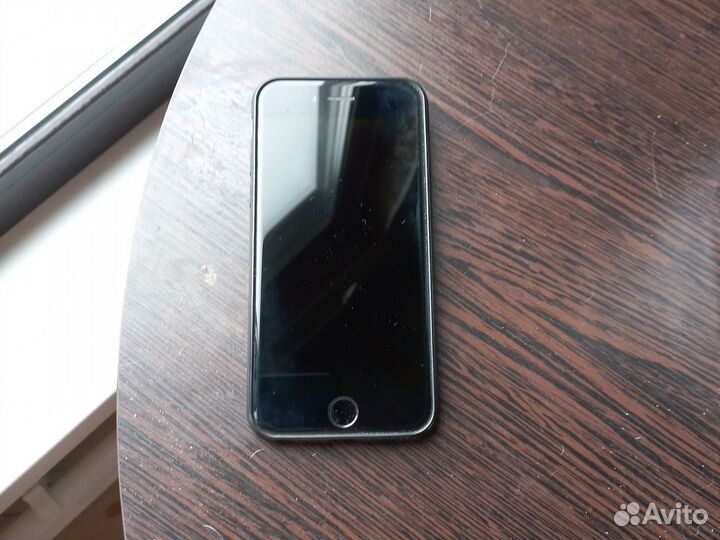 iPhone 6S, 32 ГБ